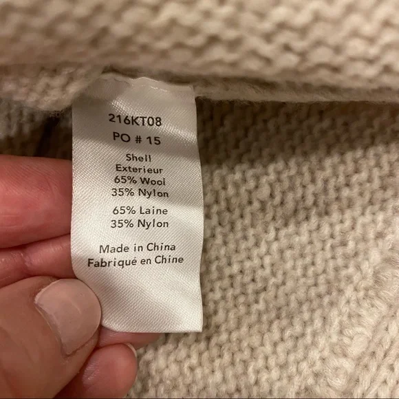 ELIZABETH AND JAMES belted V-neck oatmeal colored sweater - Picture 7 of 8